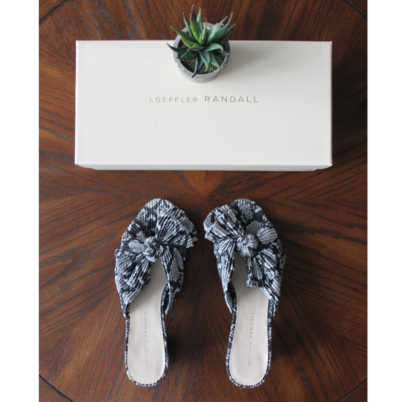 Loeffler Randall Emilia Sand Snake Knot Bow Mules - Picture 5 of 9